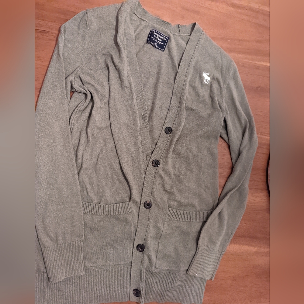 Abercrombie cardigan